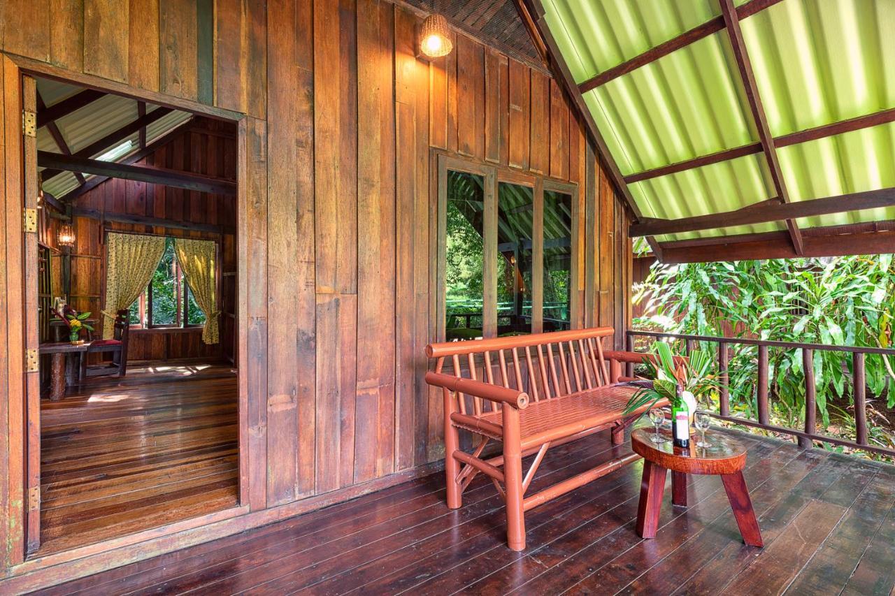 Khao Sok Riverside Cottages Khao Sok National Park Exteriör bild