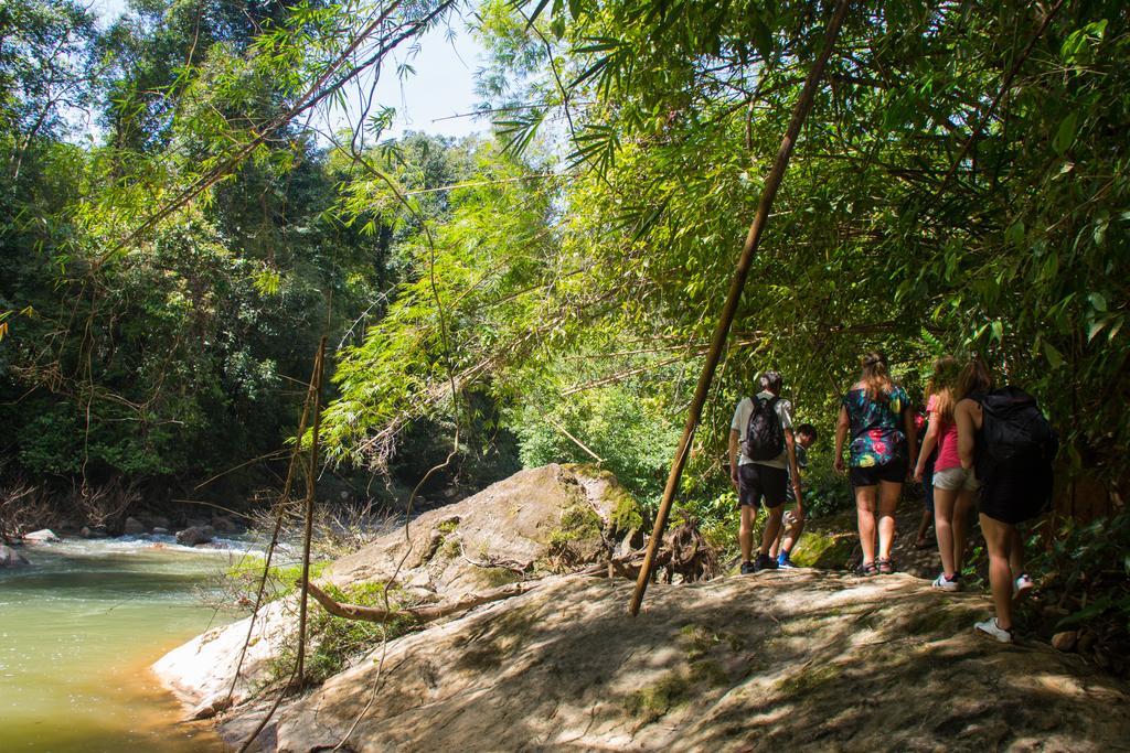 Khao Sok Riverside Cottages Khao Sok National Park Exteriör bild